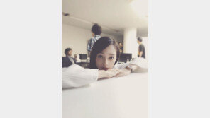 ‘국내 컴백’ 아유미, SNS 근황보니…팬들 “너무 예뻐”