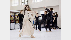 가요와 만난 한국무용, 이보다 더 젊을 수는 없다