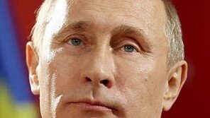 文대통령 ‘정각’· 푸틴 34분 ‘지각’ …그 정도면 대접 받은 것?