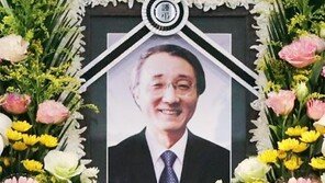 시대가 새긴 주홍글씨… ‘사라’는 즐겁지 못했다