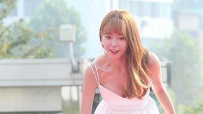 [동아포토]고원희, 시선 사로잡는 각선미