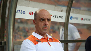 안드레 감독대행 “한국선수들 체력 좋다…기술적으로도 발전”