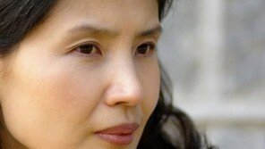 시인 최영미, 서울 한 호텔에 “룸 1년간 사용하게 해달라…홍보대사 되겠다”