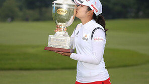 ‘6타차 뒤집기’ 장수연, 첫 메이저 퀸