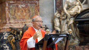 바티칸에 선보인 한국 천주교 230년史 유물