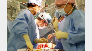 한국선 기약 없어… ‘범죄’ 알지만 中서 1억 주고 콩팥 이식 