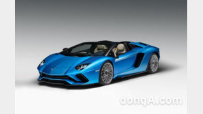 람보르기니, ‘아벤타도르 S 로드스터’ 공개… ‘뚜껑’ 열린 슈퍼카