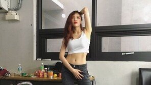 [#해시태그 컷] 현아를 빛내는 ‘빨간 입술’