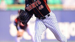 [런다운] 롯데 레일리 “딸 이름은 레일린. 성과 비슷하죠?”