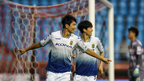 이동국 41초 벼락골·2도움…‘70-70’ 새 역사