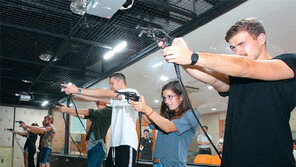 외국인 유학생 권총사격 체험