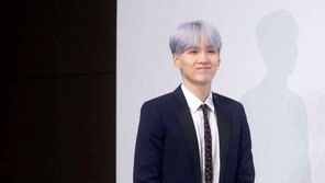 [동아포토]방탄소년단 슈가, 겸손한 입장