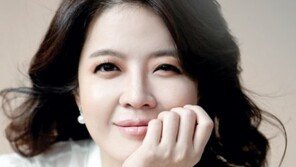 ‘MB 블랙리스트’ 김여진, 檢 조사 후 귀가 “요청 따라 비공개 조사”