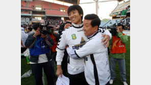 방출됐던 이동국, 최강희 감독 만나 오늘에 있기까지…