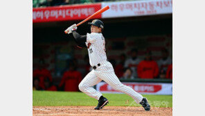 롯데 안타머신 손아섭·200안타+PS 정조준