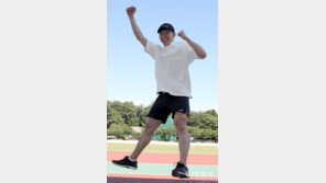 ‘빙속 제왕’ 이승훈도 놀랐다… 21세 ‘태극 쇼트트랙 에이스’