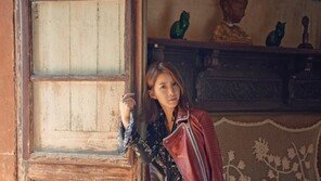 ‘임신 5개월’ 이시영, 가을 맞아 화보 공개…“고혹美 넘쳐”