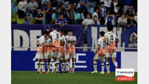 윤빛가람 결승골 “전북도 잡는다”