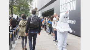 하루 10개의 쇼… 여기는 패션전쟁터