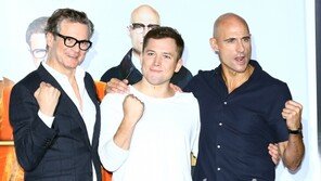 [동아포토]‘킹스맨’ 매너 파이팅!