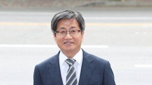 [속보] 김명수 임명동의안 가결…찬성 160·반대 134 …국민의당 이번엔 ‘협조’