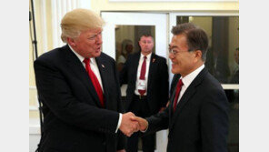 문재인 대통령 “개탄스럽다”에 트럼프 “행운의 단어”반색, 왜?