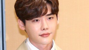 [동아포토]이종석 ‘검사의 눈빛’