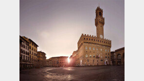 [책의 향기]공공기념물에는 도시의 역사가 담긴다