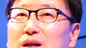 [오늘의 얼굴] 윤부근 대표 “AI시대 준비해야”