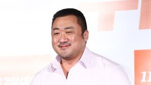 [동아포토]마동석 ‘미소 머금은 마블리~’