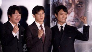 [포토] 김윤석-고수-조우진 ‘남한산성 기대하세요’