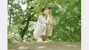 아이유, 한뼘 더 성숙해진 ‘국민 여동생’