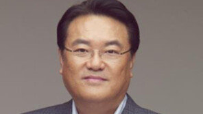 정진석 “댓글 정치 원조는 노무현 정부…국정원에도 지시”