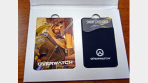 [리뷰] "한조만 두장..." '펀플 스페셜 에디션' 오버워치 패키지 개봉기