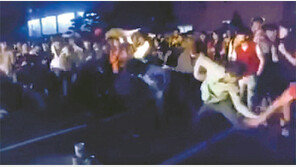 [대박! 이거 봤어?] “좀비냐? 오징어냐?” 4년 전 클럽을 휩쓴 춤