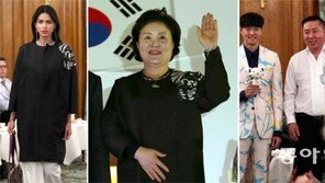 김정숙 여사가 입은 ‘백호 정장’ 파리 패션위크에 서다