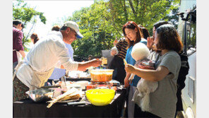 [추석 TV 프로그램]일일 반려견 레스토랑 ‘멍식당’ 연예인-시청자로 북적