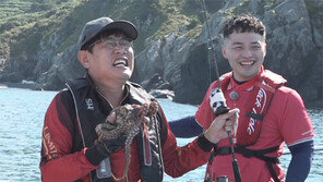 [추석 TV 프로그램]이태곤-도시어부, 거제도서 ‘긴꼬리벵에돔’ 잡기 대결