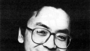 日, 노벨문학상에 뜨거운 ‘환호’…노벨평화상엔 ‘당혹’