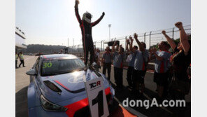 현대차 ‘i30 N TCR’, 첫 대회서 우승… 브랜드 최초의 서킷 전용 경주차