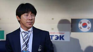 [최현길의 스포츠에세이] 리더·열정·전술 3無의 신태용호, 태극마크 자격 있나