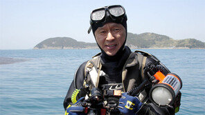 바다목장 가꾸려 환갑 넘어 다이빙