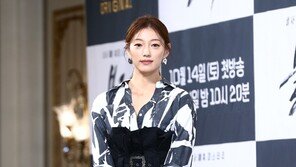 [동아포토]이엘 ‘분위기가 열일한 블랙의상’