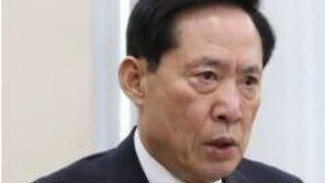 송영무 “美,  韓 제외하고 단독으로 전쟁하진 않을 것”