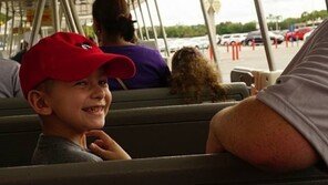 “이번 핼러윈에는 헐크가 될 거야”…전 세계서 응원 카드 받은 암 투병 소년