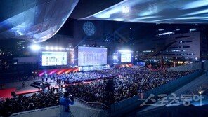 [이해리의 여기는 BIFF] 외압 역경딛고 개막…더 아름다워진 BIFF