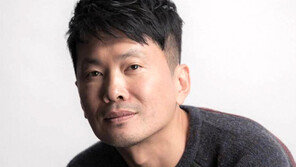 “척박한 시대, 누군가의 심장에 다가가는게 詩의 역할”