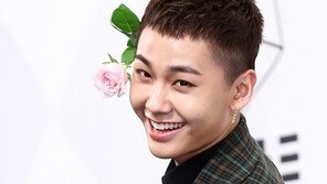 [동아포토]비투비 정일훈 ‘꽃을 단 남자’