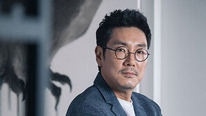 [인터뷰] 조진웅 “연기할 깜냥이 될까? 기꺼이 그와 마주하다”