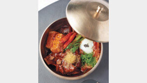 [Q매거진]전통 한식을 현대적으로 풀어낸 ‘모던 코리안 퀴진’ 열풍 